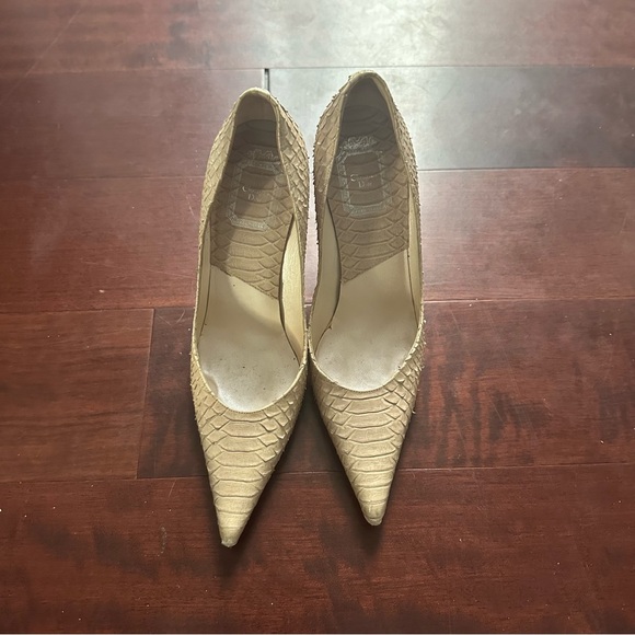 Dior Snakeskin Pointed-Toe Pumps - Picture 2 of 6